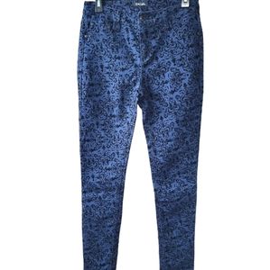 Embossed Suko Denim Jeans